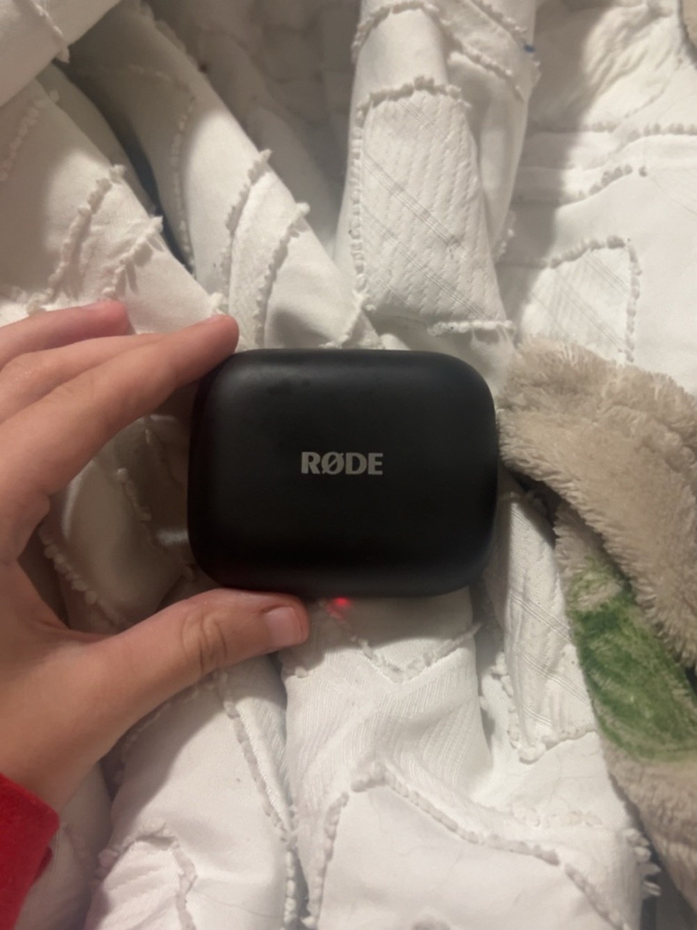 RØDE Black Compact Microphone Case and mics